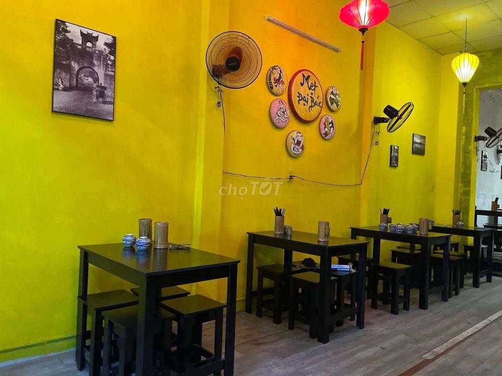 Sang quán bún đậu, nem nướng Nha Trang đường Nguyễn Văn Quá