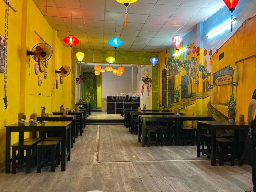 Sang quán bún đậu, nem nướng Nha Trang đường Nguyễn Văn Quá