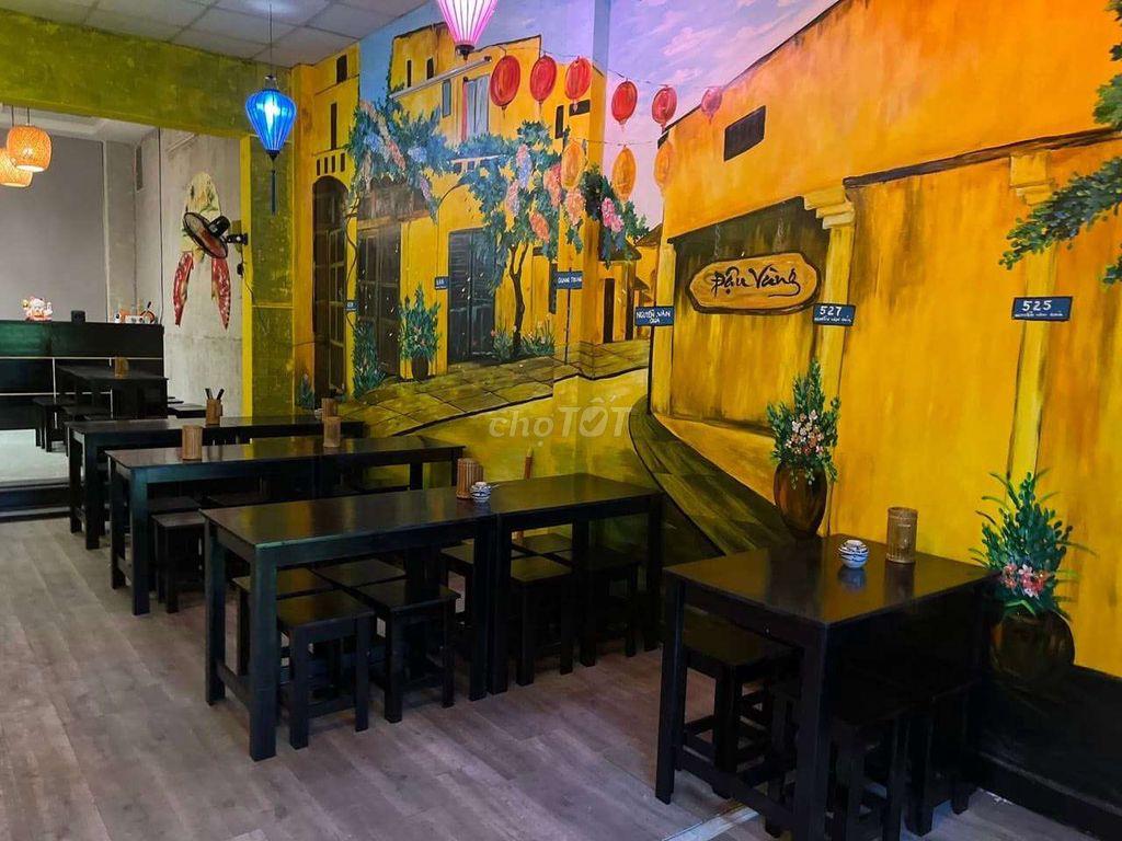 Sang quán bún đậu, nem nướng Nha Trang đường Nguyễn Văn Quá