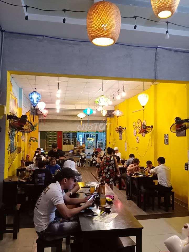 Sang quán bún đậu, nem nướng Nha Trang đường Nguyễn Văn Quá