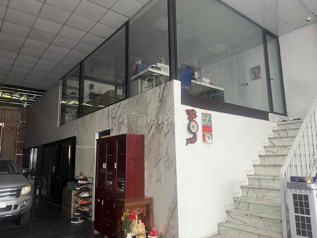 sang nhượng cho thuê mặt bằng kinh doanh 600m2