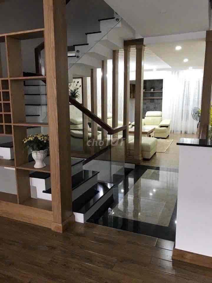 CHÍNH CHỦ GỬI BÁN NHÀ KHU PHÂN LÔ ĐỒNG BỘ phường 15 Quận Tân Bình