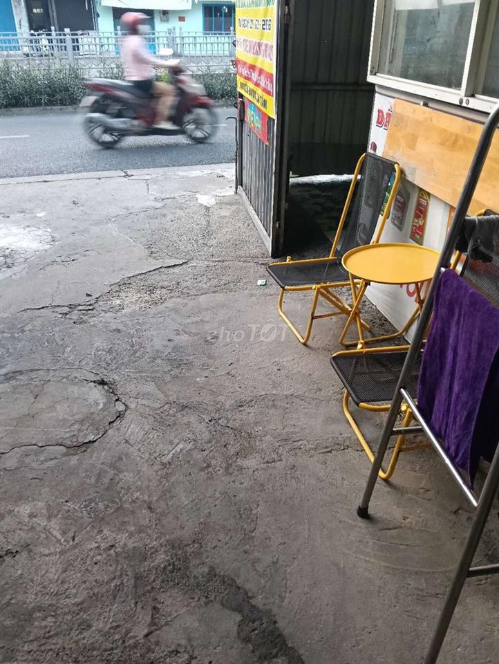 mặt tiền giá rẻ