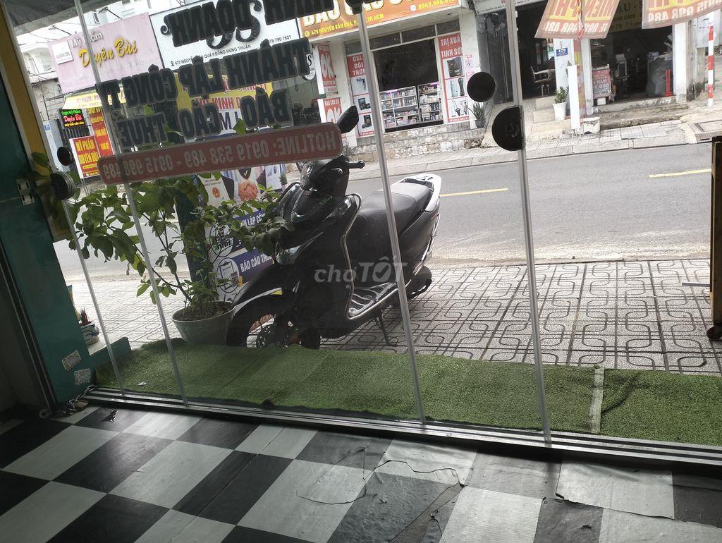Cho thuê mặt bằng mặt tiền đường lớn đẹp