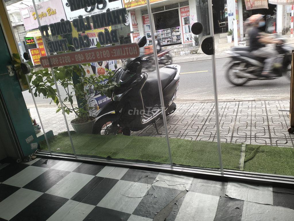Cho thuê mặt bằng mặt tiền đường lớn đẹp
