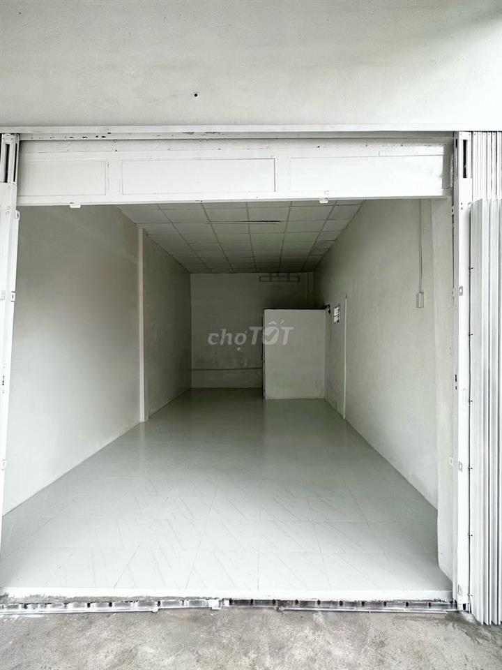 2 kiot liền kề mặt tiền Hà Huy Giáp 56m2