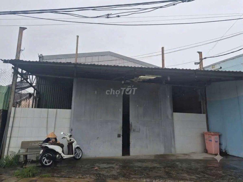 Cho thuê nhà xưởng