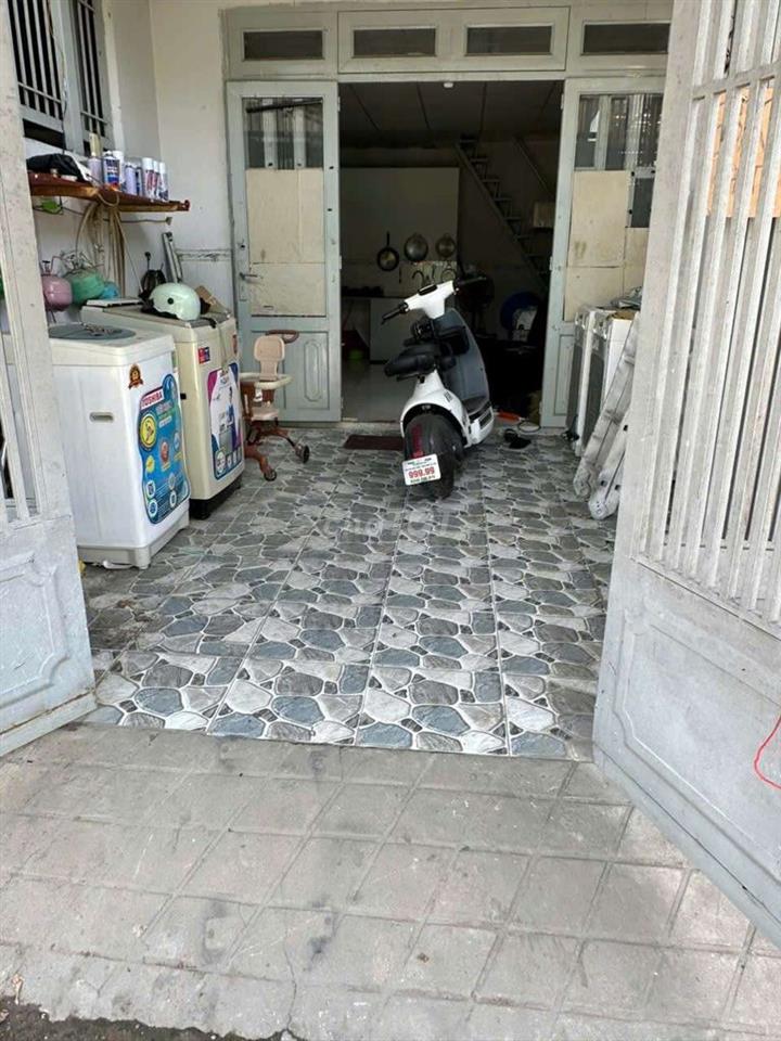sang lại hợp đồng