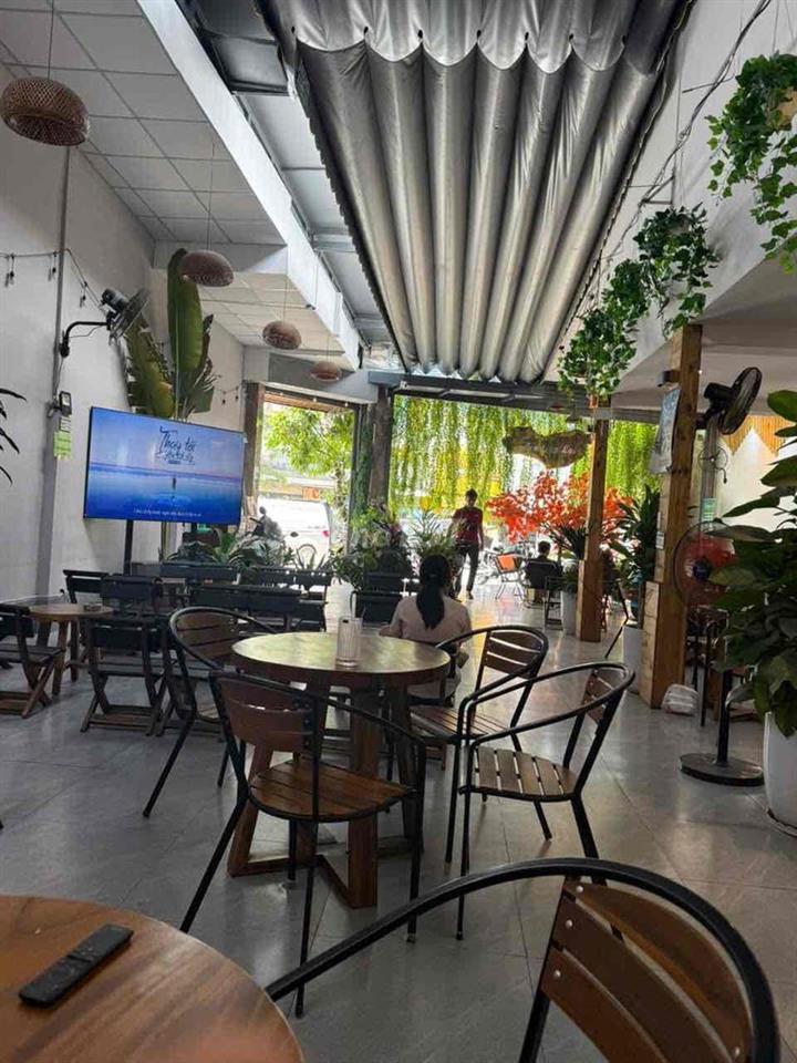 cần cho thuê nhà mặt tiền