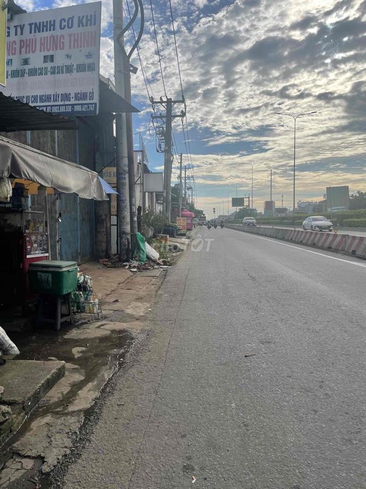 Nhà mặt tiền cho thuê