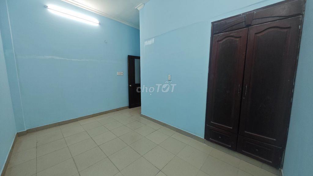 CHO THUÊ MẶT BẰNG KINH DOANH MẶT TIỀN – GẦN CẦU VƯỢT QUANG TRUNG