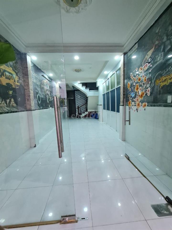 Cho Thuê nhà nguyên căn MTKD 3P ngủ Hà Huy Giáp Q12