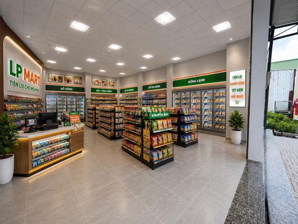 NHÀ MẶT TIỀN ĐƯỜNG HÀ HUY  GIÁP 8X32