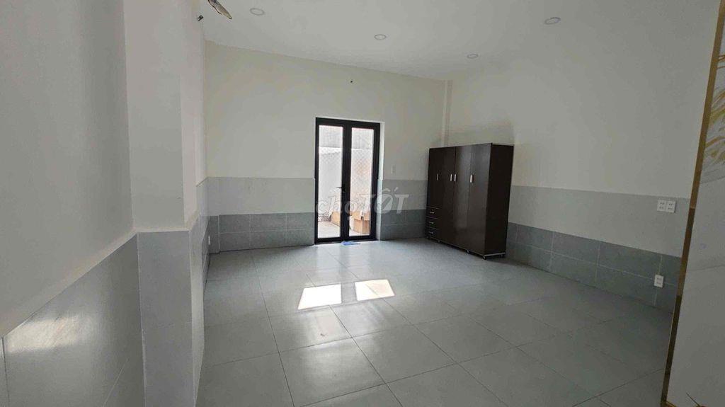 🔥 Cho thuê tầng trệt giá rẻ – Phù hợp kinh doanh online, văn phòng, kh