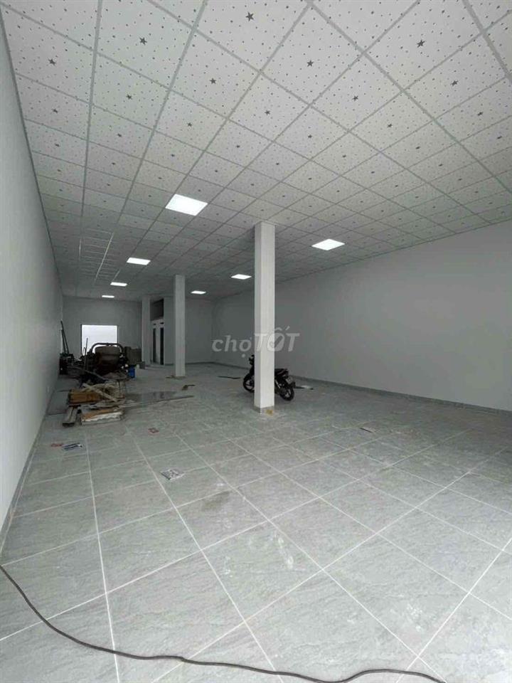 cần cho thuê mặt bằng và kho