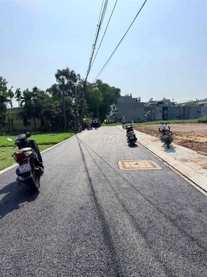 Lô số 8 diện tích 4x25 💎GIÁ BÁN: 4 tỷ 450triệu / lô – Diện tích: 4m x