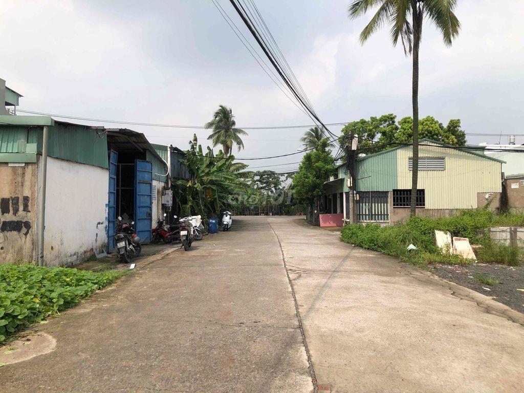 Cho thuê 4.100m đất đường Thạnh xuân 25 phù hợp làm bãi xe, vật liệu..