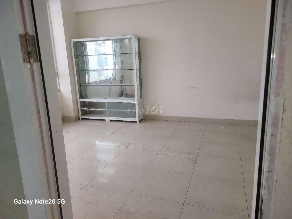 cho thuê văn phòng 200m2
