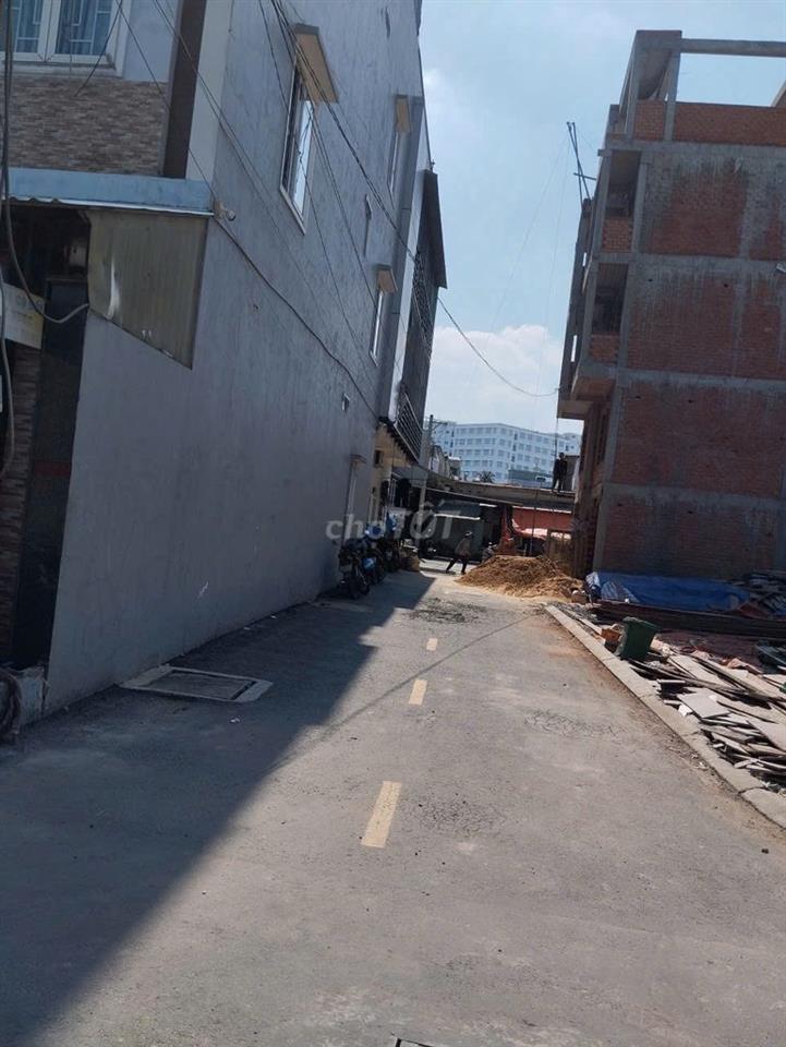 Bán đất quận 12 gần Ngã Tư Ga
