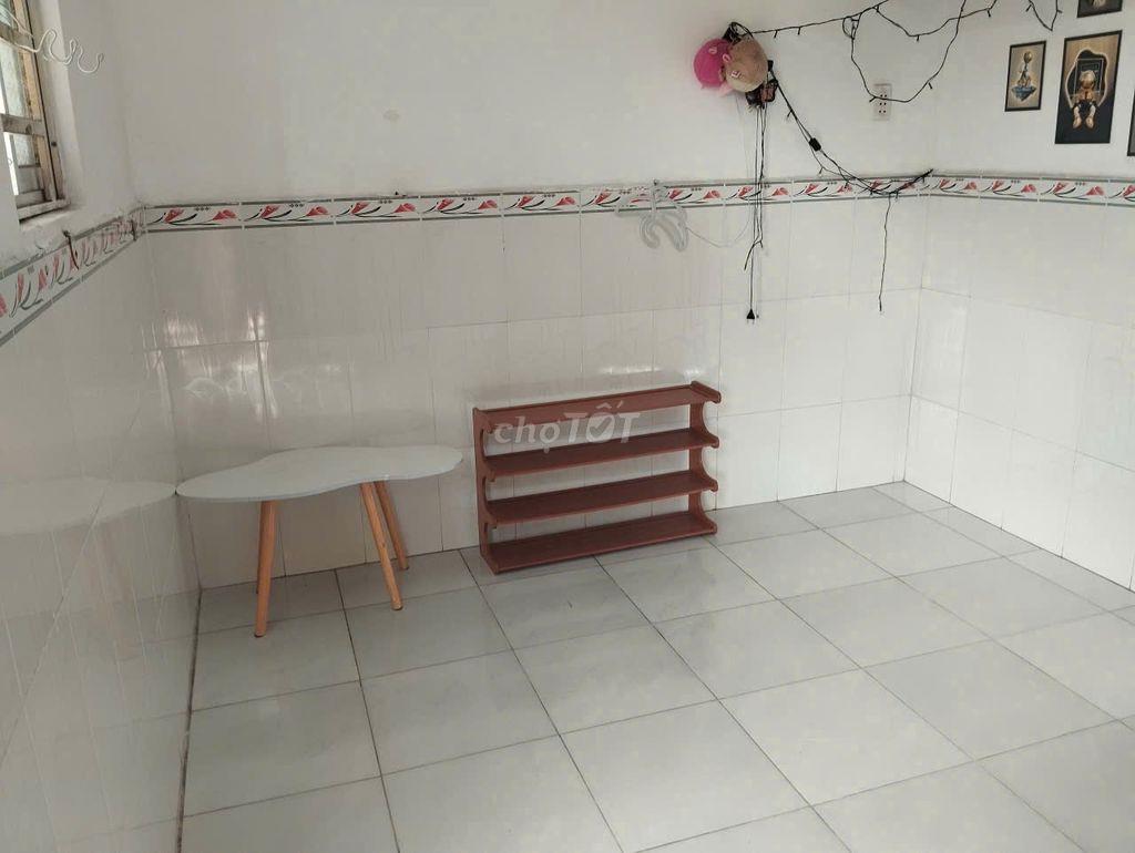 Cho thuê phòng trợ gần Ngã Tư Ga Quận 12