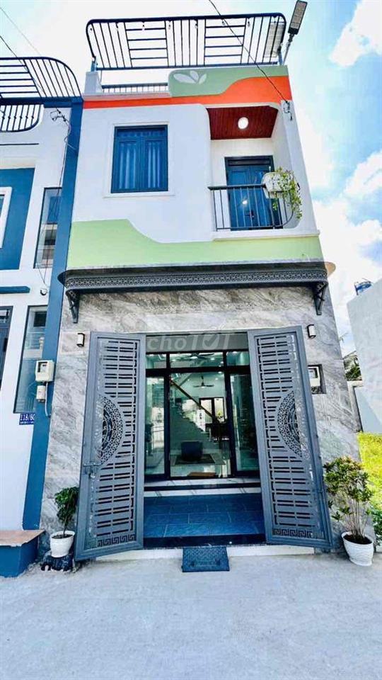 nhà 3 phòng ngủ , full nôi thất, hem 7m