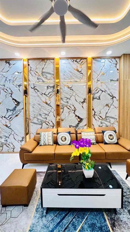 nhà mới 2 lầu, full nội thất , giá 5,35 tỷ
