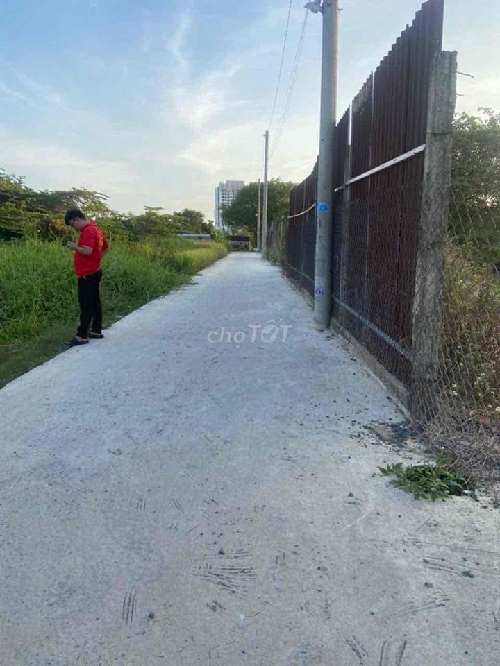 Đât 5x15m kdc đông đúc