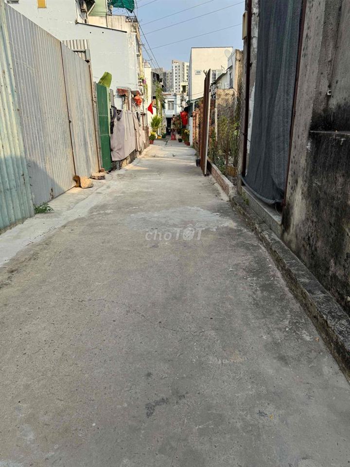 Đât 5x15m kdc đông đúc