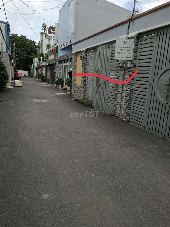 Bán đất có sẵn nhà cấp 4 đang cho thuê 5tr/ tháng. Ở p. Thạnh Lộc  