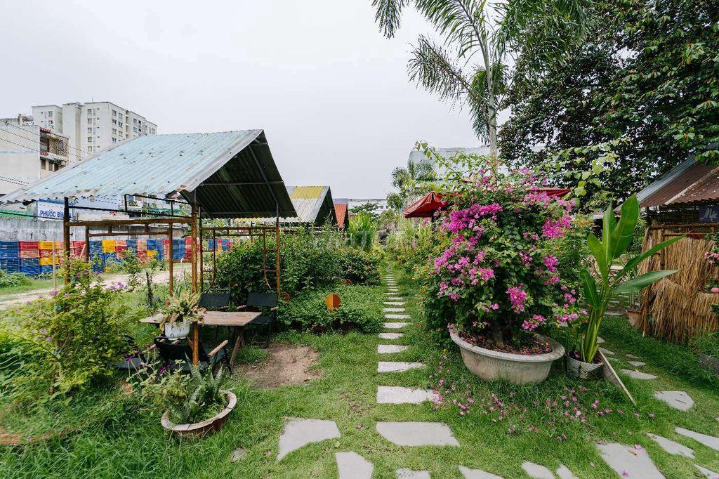 cho thuê 3500m2 đường Tô Ký hợp làm quán ăn gia đình, lẩu nướng, cafe.