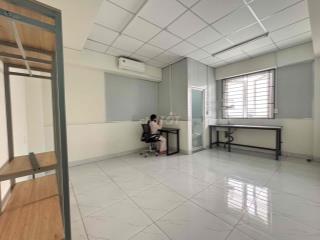 Free tiền nhà T8 - CHO THUÊ PHÒNG CỬA SỔ TO GIÁ RẺ GẦN NTTU QUẬN 12
