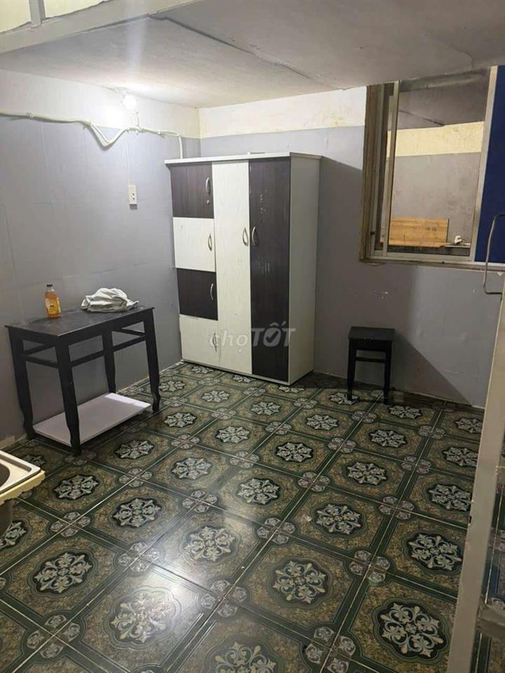 Phòng máy lạnh chỉ 2tr