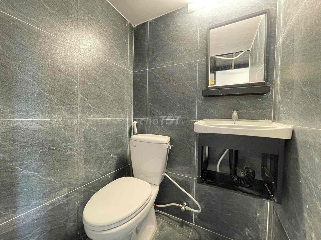 Đi bộ IUH • Full nội thất • Giá hạt dẻ
