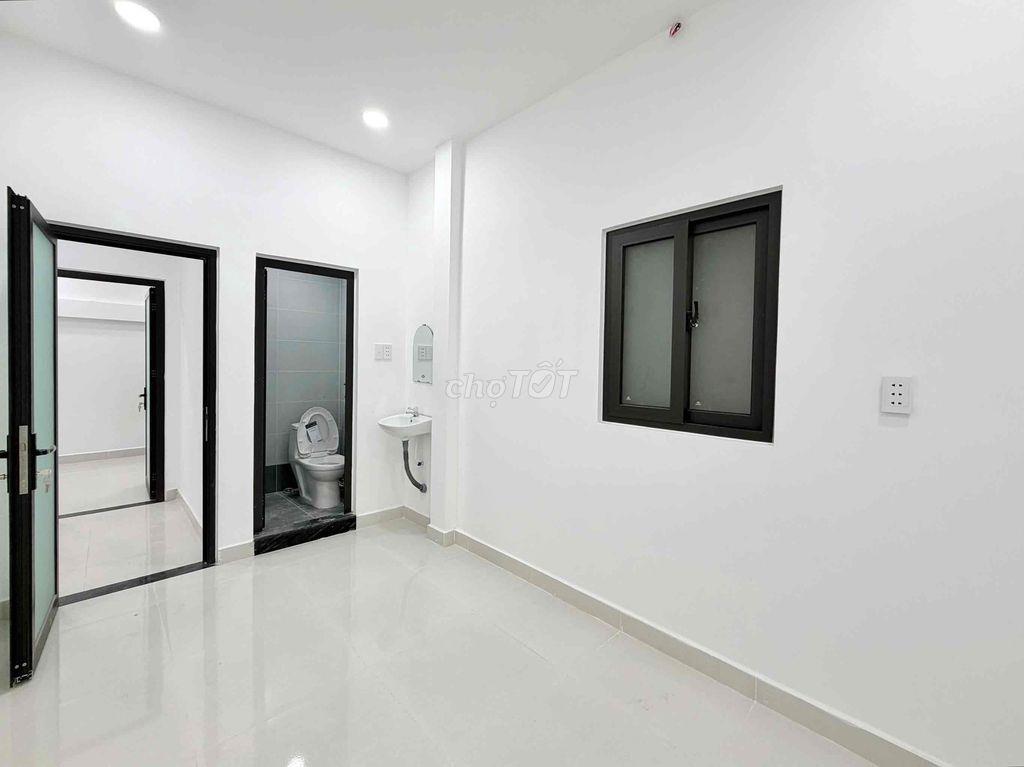 Chợ Bà Chiểu • 106tr/m2 • Gần Mặt Tiền