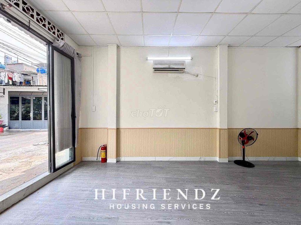 Đối Diện Hãng Bia Tiger • Sẵn Tủ Lạnh Máy Lạnh • Đường xe tải
