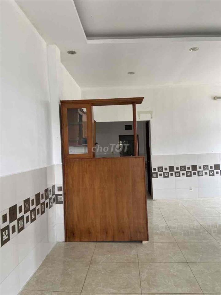 cho thuê nhà cấp 4 giá rẻ thạnh xuân 14
