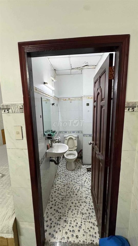 phòng trọ q12