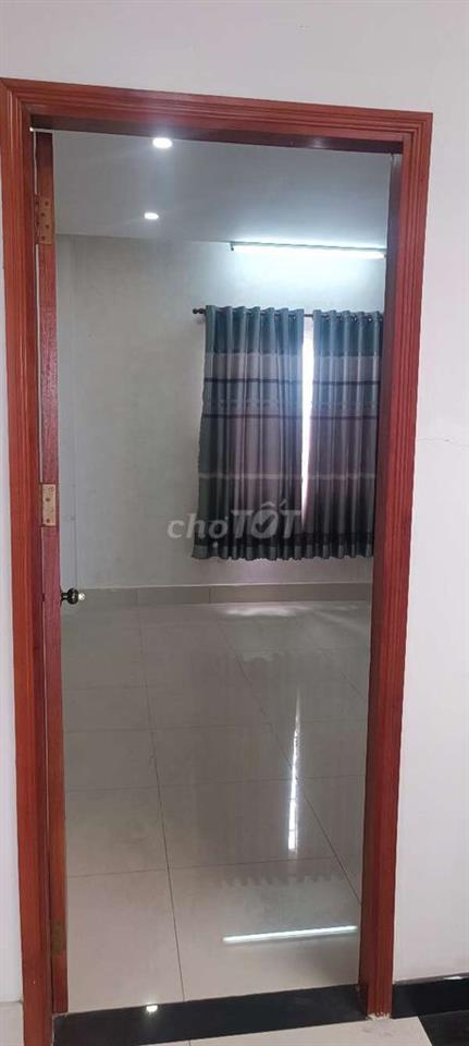 Phòng 20m2,Máy Lạnh,Giường,Cửa Sổ,Giờ Giấc Tự Do, 2tr2/Tháng