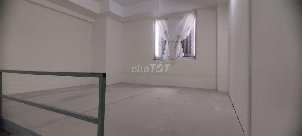 CHÍNH CHỦ CHO THUÊ TRỌ GIÁ RẺ  GÂN CÔNG TY PHÂN MỀN QUANG TRUNG