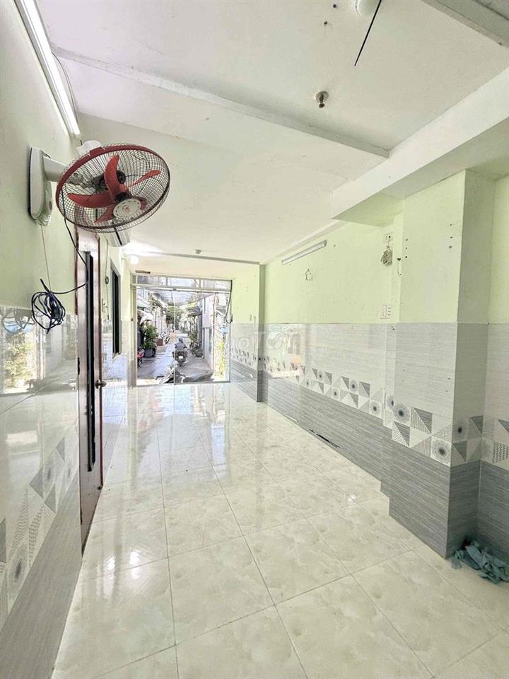 MẶT BẰNG CÓ GÁC – NGAY KÊNH 19/5, BÌNH TÂN