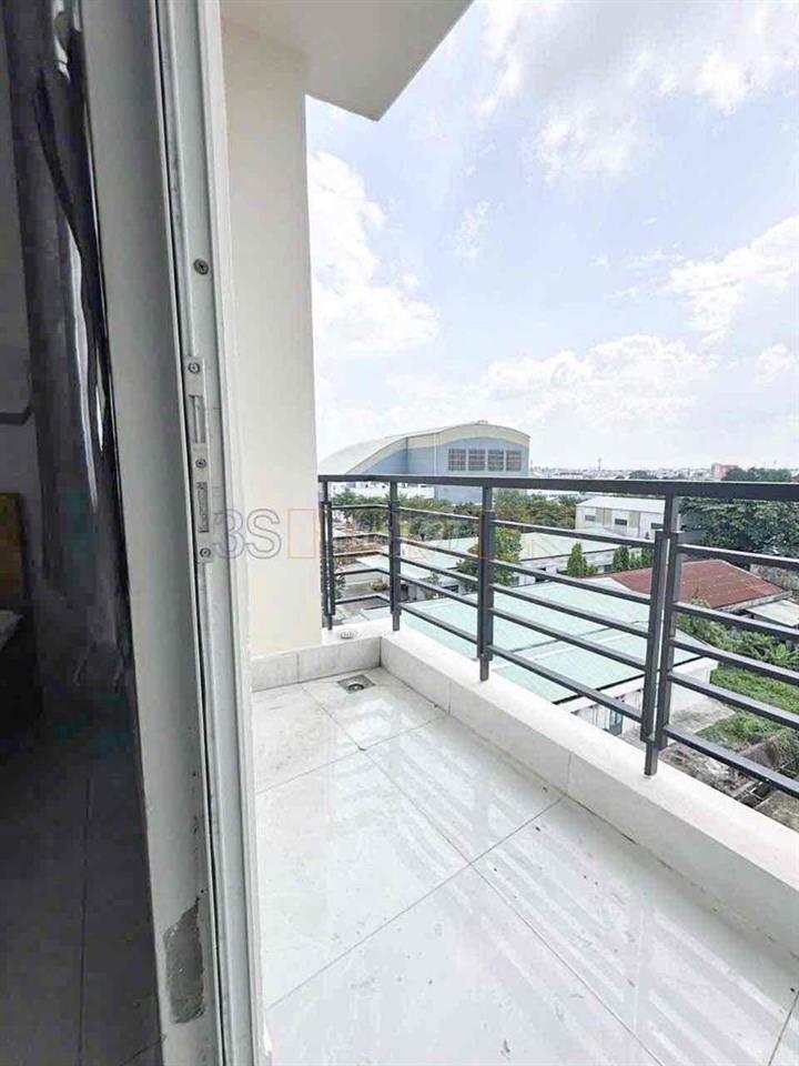 BAN CÔNG RIÊNG – FULL NỘI THẤT | GẦN SÂN BAY