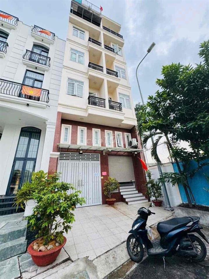 BAN CÔNG RIÊNG – FULL NỘI THẤT | GẦN SÂN BAY