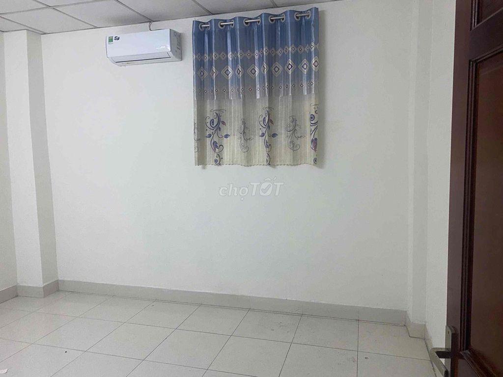Pass phòng trong nhà nguyên căn