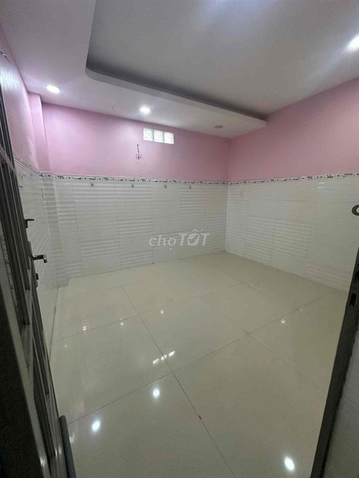 cho thuê phòng trọ ngay chợ phạm đăng giảng