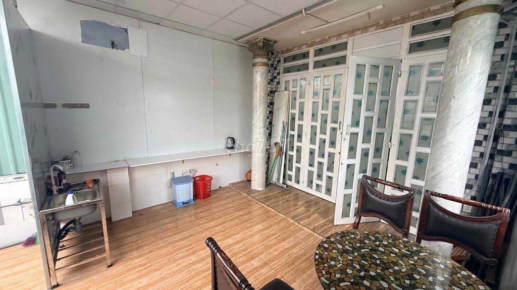 Phòng trọ Studio đủ nội thất
