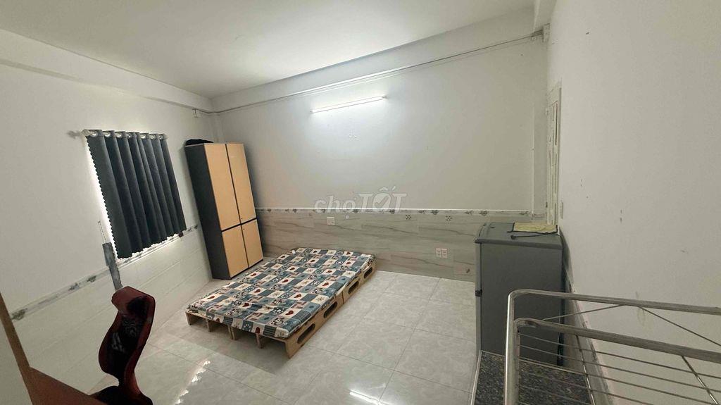 phòng trọ studio lầu 1