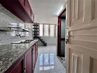 DUPLEX-Cửa sổ trời-Giảm 50% cho tân sinh viên tháng đầu