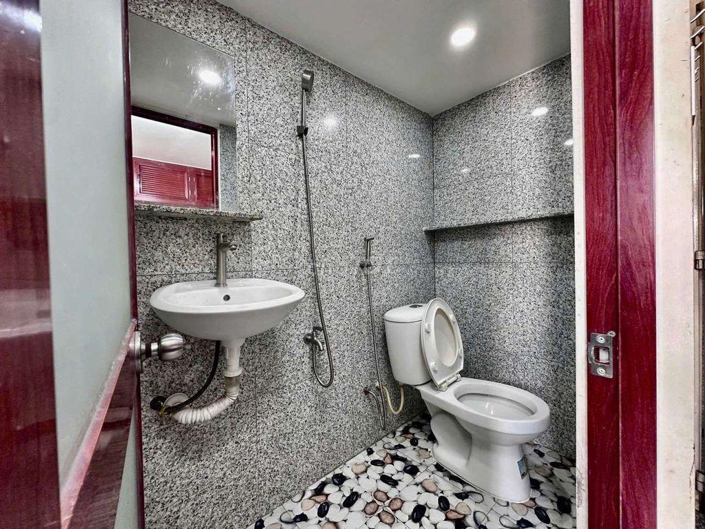 DUPLEX-Cửa sổ trời-Giảm 50% cho tân sinh viên tháng đầu