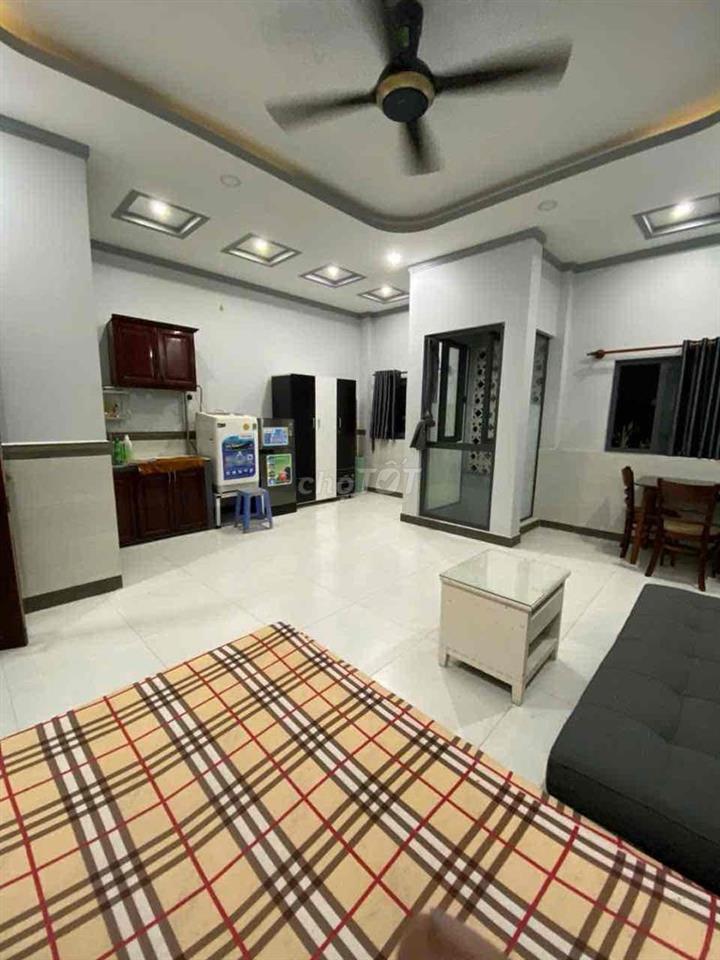 3tr200 (1 bạn) và 4tr100 (2 bạn) CHDV full nội thất 100% y hình