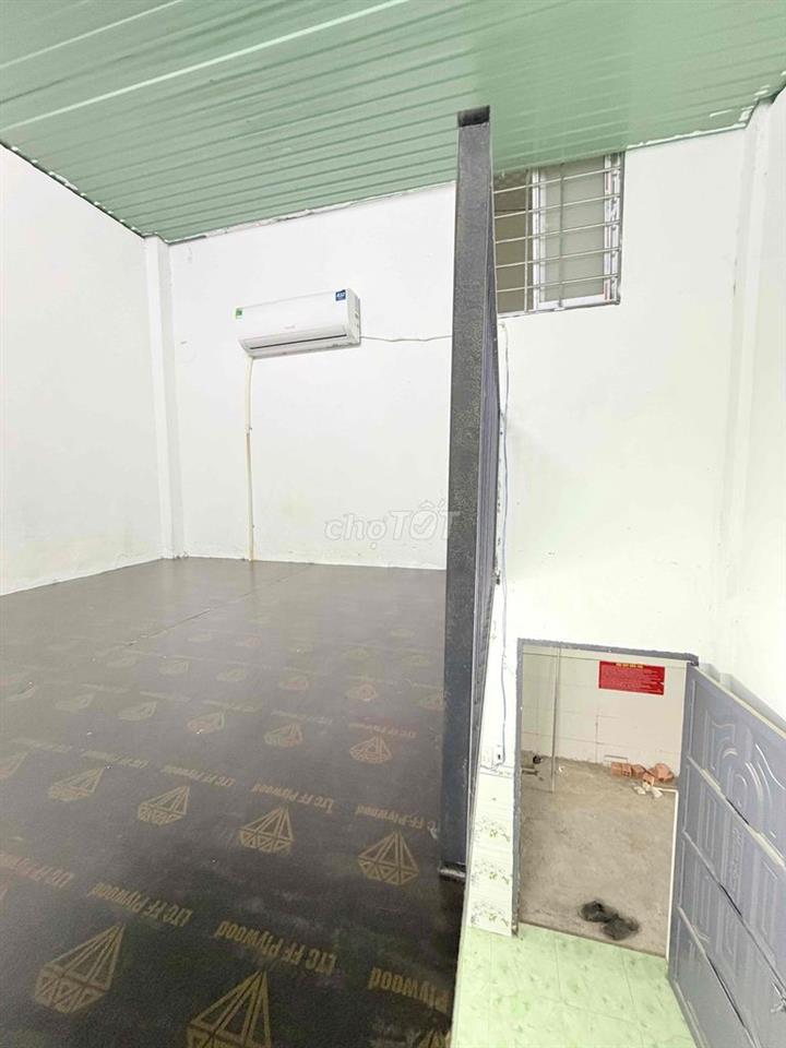 CHO THUÊ PHÒNG DƯỚI TRỆT